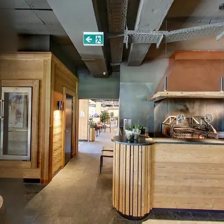 Catrina Aparthotel 4*