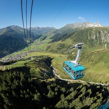 Catrina Lägenhetshotell Disentis
