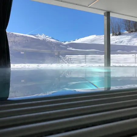 Catrina Apartahotel 4*