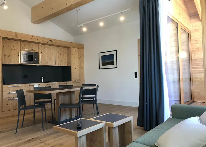 Catrina Apartmanhotel Disentis