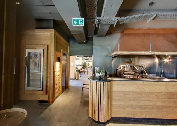 Catrina Aparthotel 4*